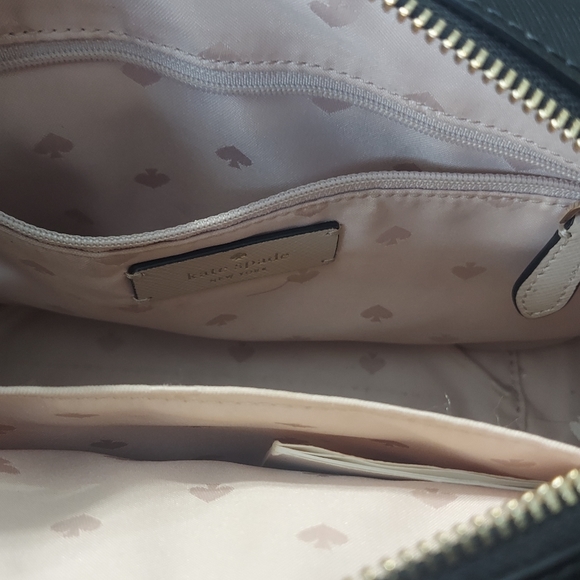 Kate Spade Crossbody - Picture 3 of 5